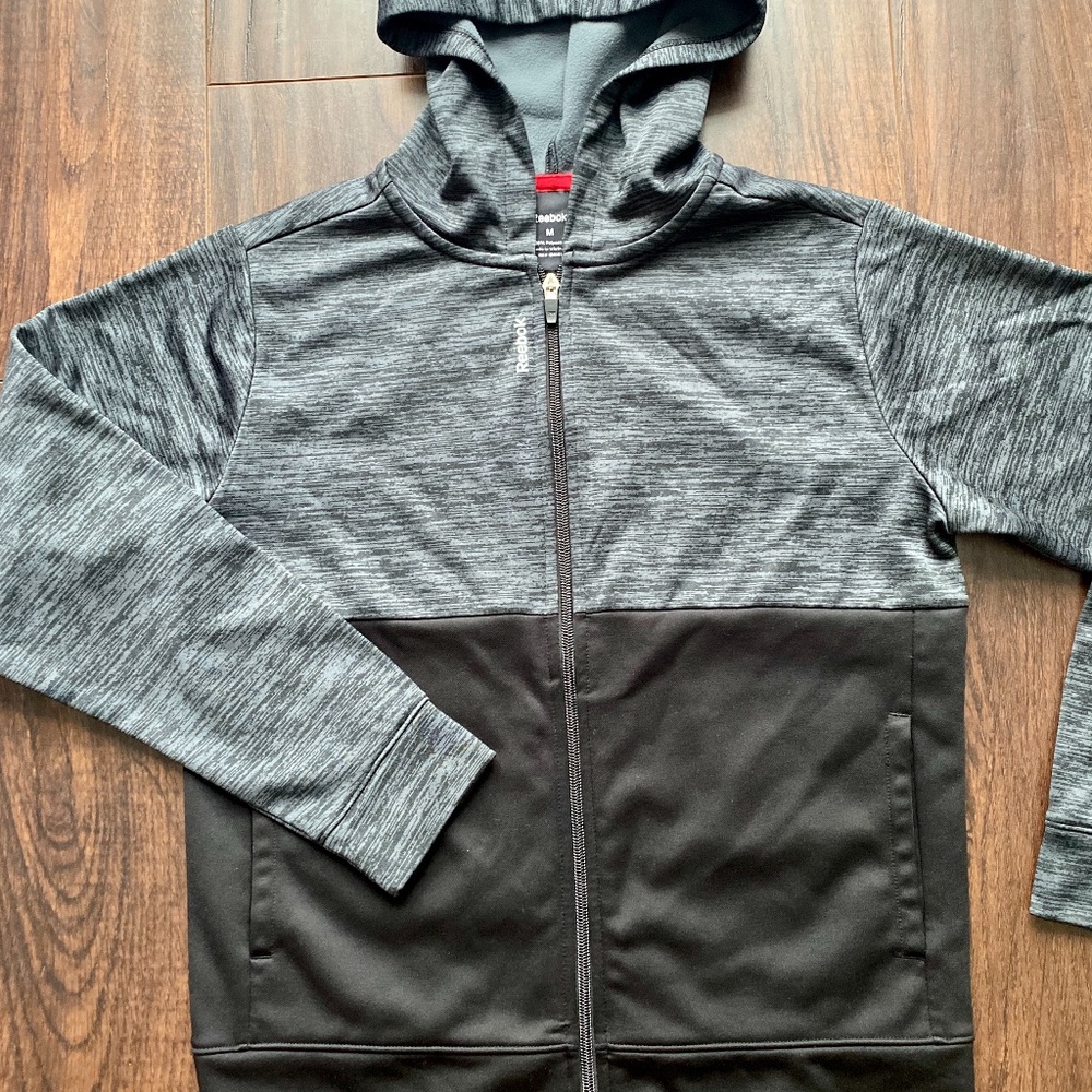 Boys Reebok Zip Up Hooded Sweatshirt Size M *EUC*